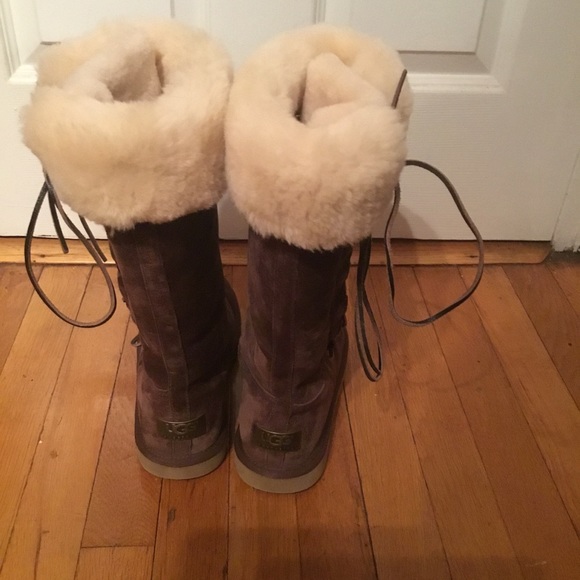 WARM COZY UGG SIZE 6.5 .🔥🔥🔥🔥 - Picture 4 of 14